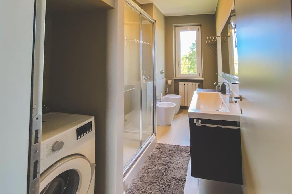 Comfort Urbano Con Box Auto Privato Pavia Eksteriør billede